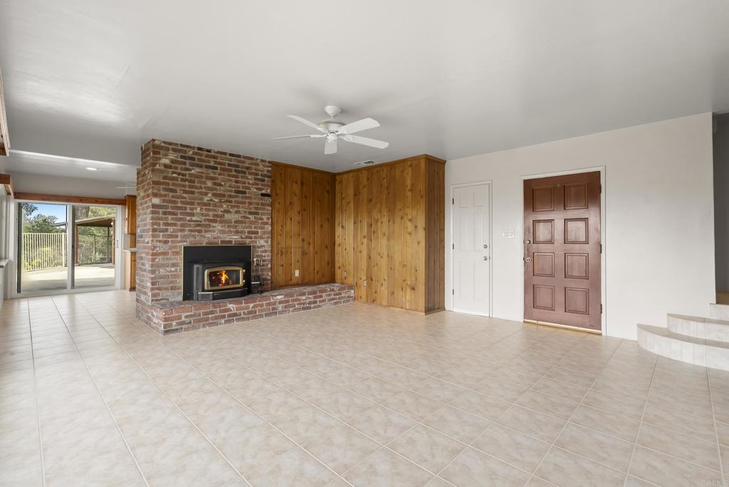 899 Van Horn Road El Cajon, CA 92019 - Photo 5 of 44