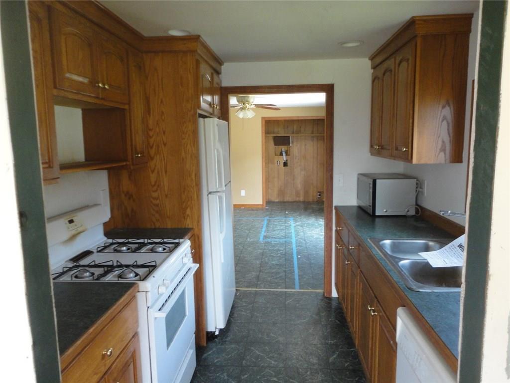 45 Hanley Road Randolph, ME 04346 - Photo 2 of 7 KITCHEN
