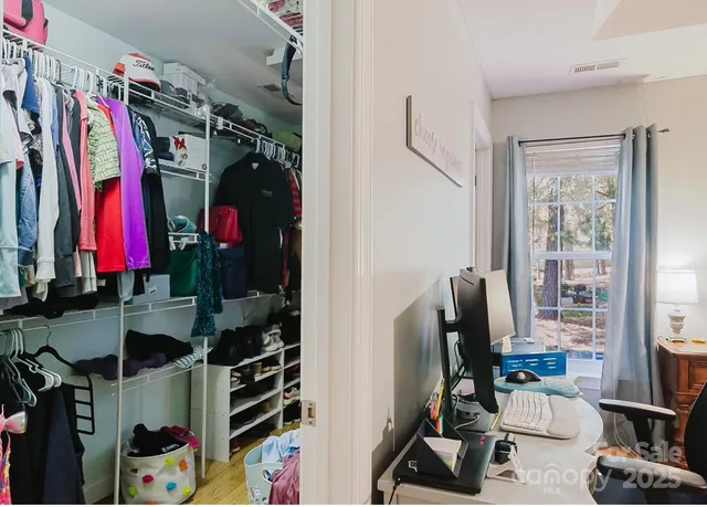 $500,000 | 8738 Dartmoor Place, Mint Hill, NC 28227