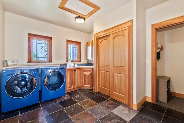 $1,990,000 | 51193 Smith Creek Road, Steamboat Springs, CO 80487