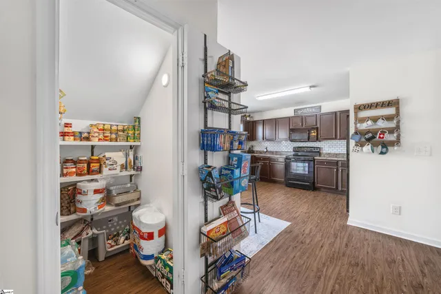 $285,000 | 533 Mount Laurel Lane, Wellford, SC 29385