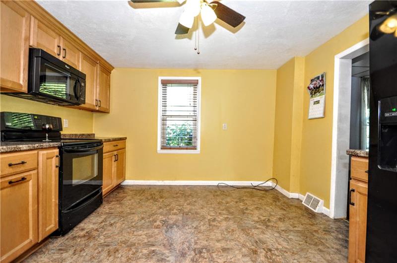 4080 Fundistown Road Trafford, PA 15085 - Photo 16 of 25 Gallery Image 16