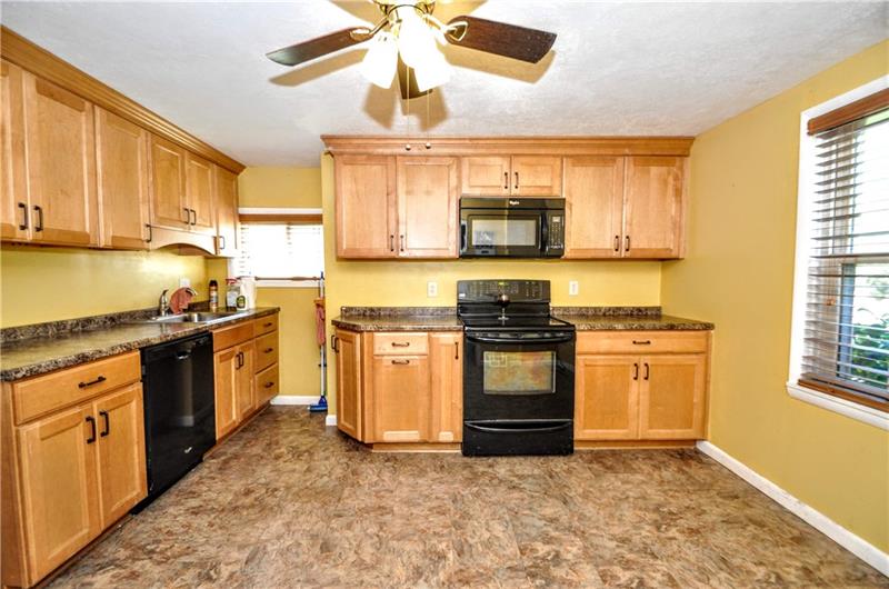 4080 Fundistown Road Trafford, PA 15085 - Photo 18 of 25 Gallery Image 18