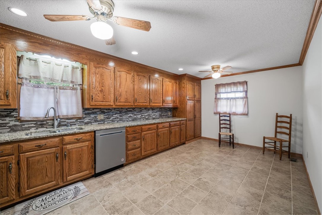 204 Maria Drive Anderson, SC 29625 - Photo 14 of 39