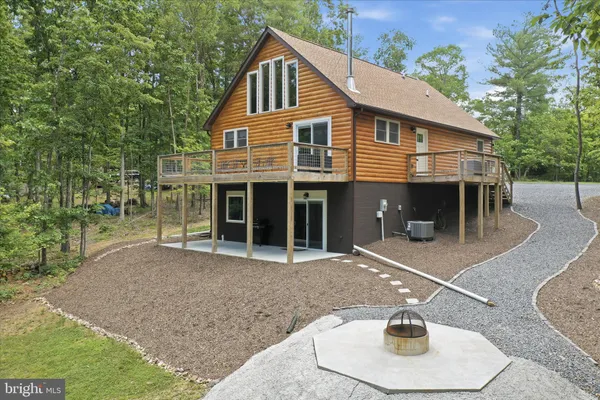 $565,000 | 8315 Supinlick Ridge Road, Mount Jackson, VA 22842