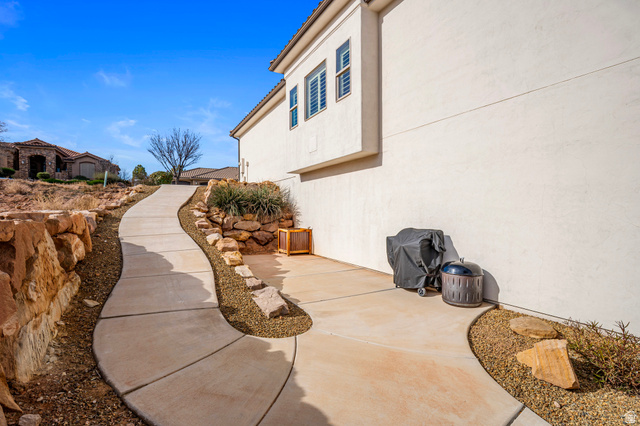 2311 South 1340 West St. George, UT 84770 - Photo 54 of 56 View of patio