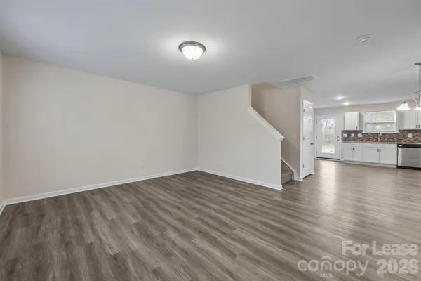 $2,100 | 409 Kickapoo Avenue, Gastonia, NC 28056