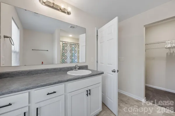 $2,100 | 409 Kickapoo Avenue, Gastonia, NC 28056