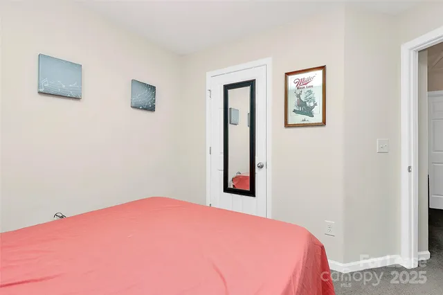 $2,200 | 409 Kickapoo Avenue, Gastonia, NC 28056