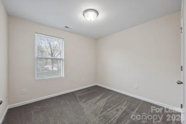 $2,100 | 409 Kickapoo Avenue, Gastonia, NC 28056