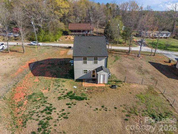 $2,100 | 409 Kickapoo Avenue, Gastonia, NC 28056