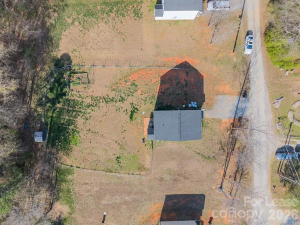 $2,100 | 409 Kickapoo Avenue, Gastonia, NC 28056