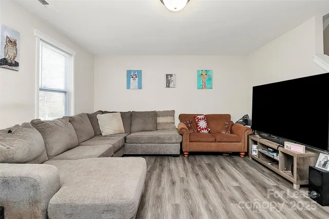 $2,200 | 409 Kickapoo Avenue, Gastonia, NC 28056