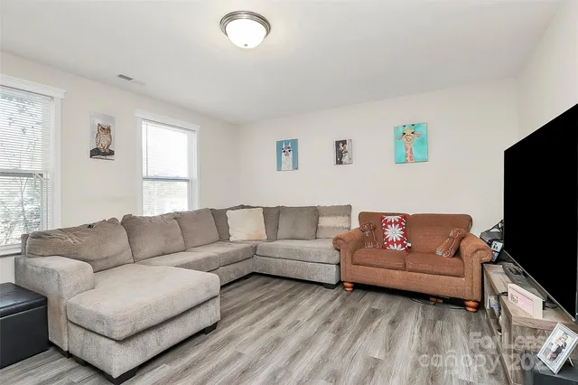 $2,200 | 409 Kickapoo Avenue, Gastonia, NC 28056