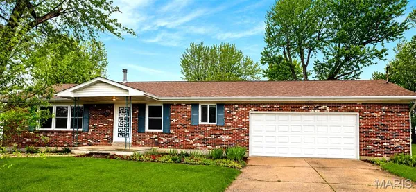 $270,000 | 383 Vernon Street, Sullivan, MO 63080