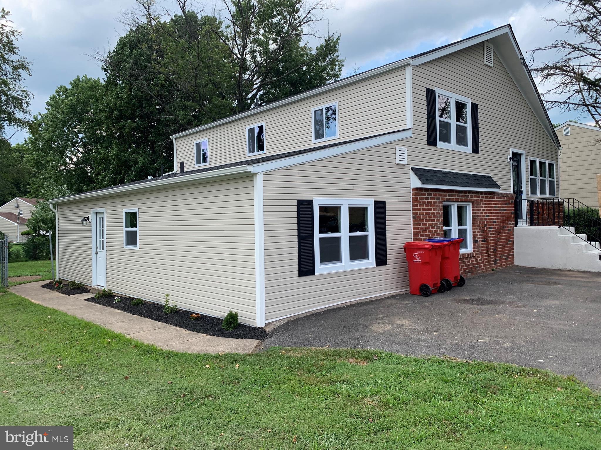 1018 Mearns Road Warminster, PA 18974 - Photo 1 of 45 Gallery Image 1