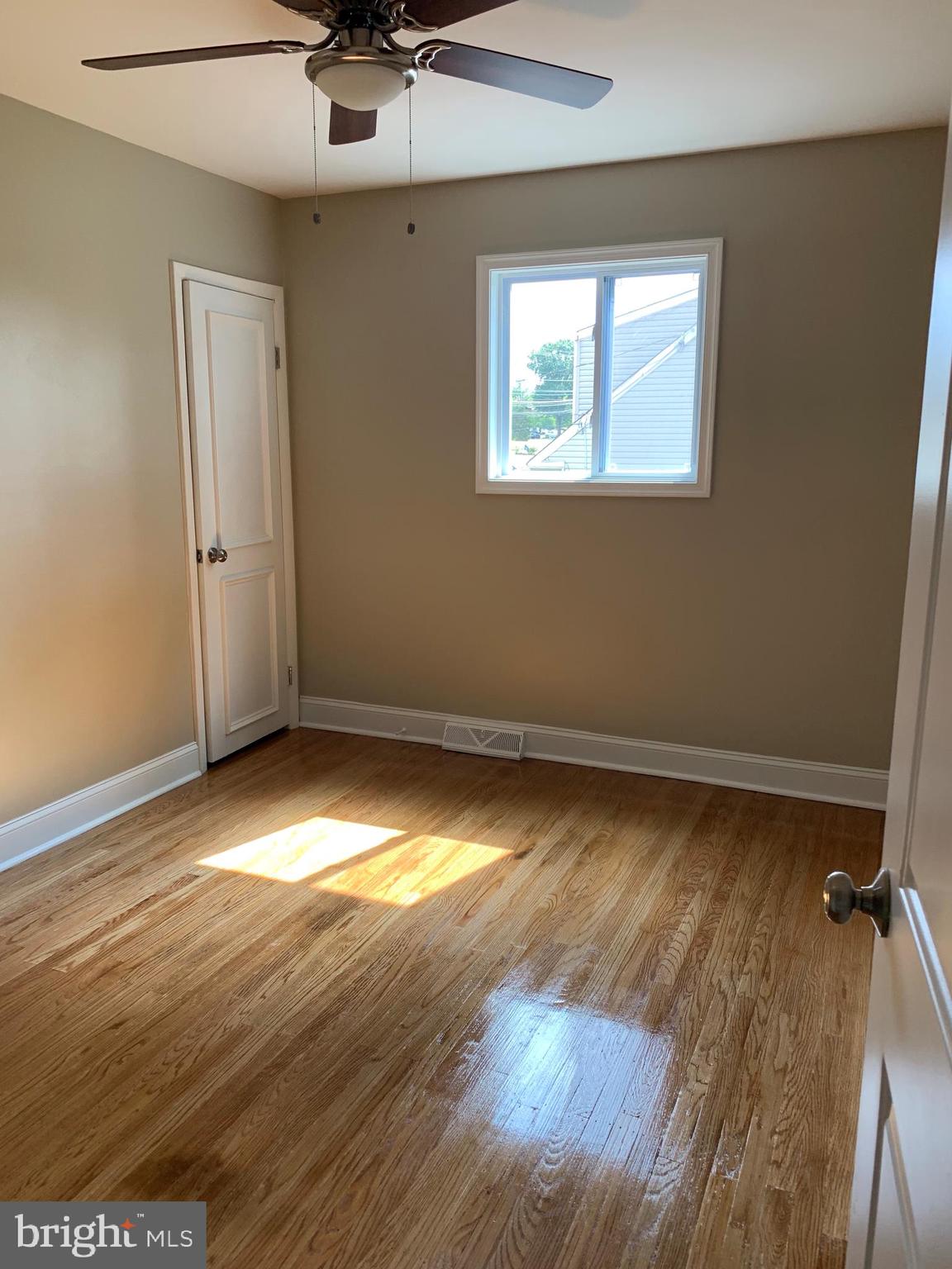 1018 Mearns Road Warminster, PA 18974 - Photo 6 of 45 Gallery Image 6