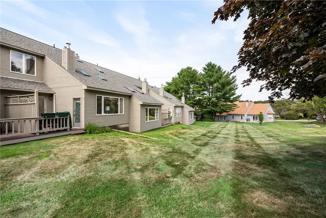 $389,000 | 68 Hilltop Drive, Unit D, North Providence, RI 02904