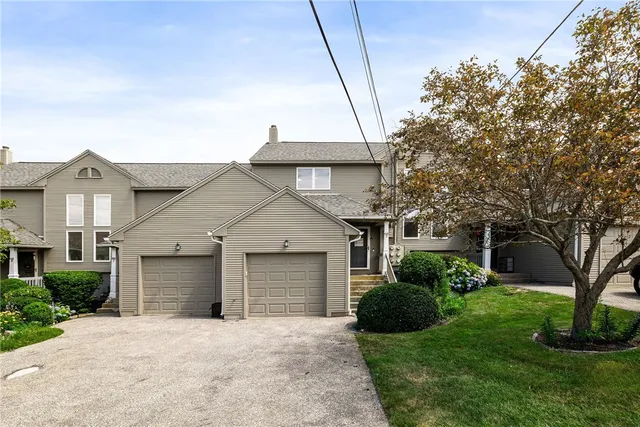 $389,000 | 68 Hilltop Drive, Unit D, North Providence, RI 02904