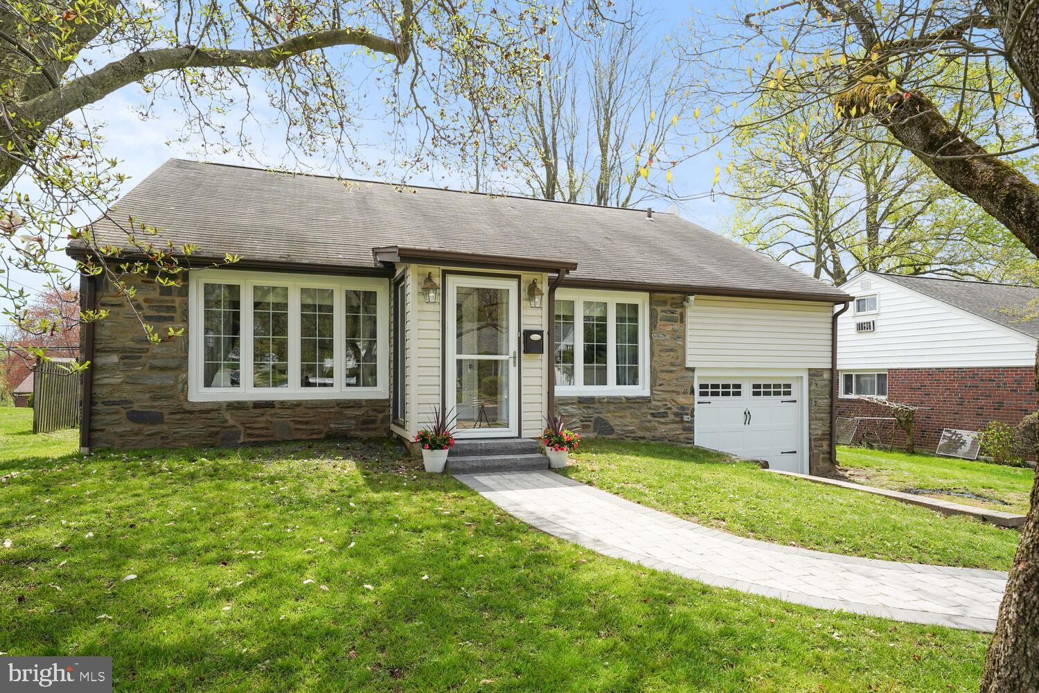 111 Holly Road Broomall, PA 19008 - Photo 1 of 37 Front
