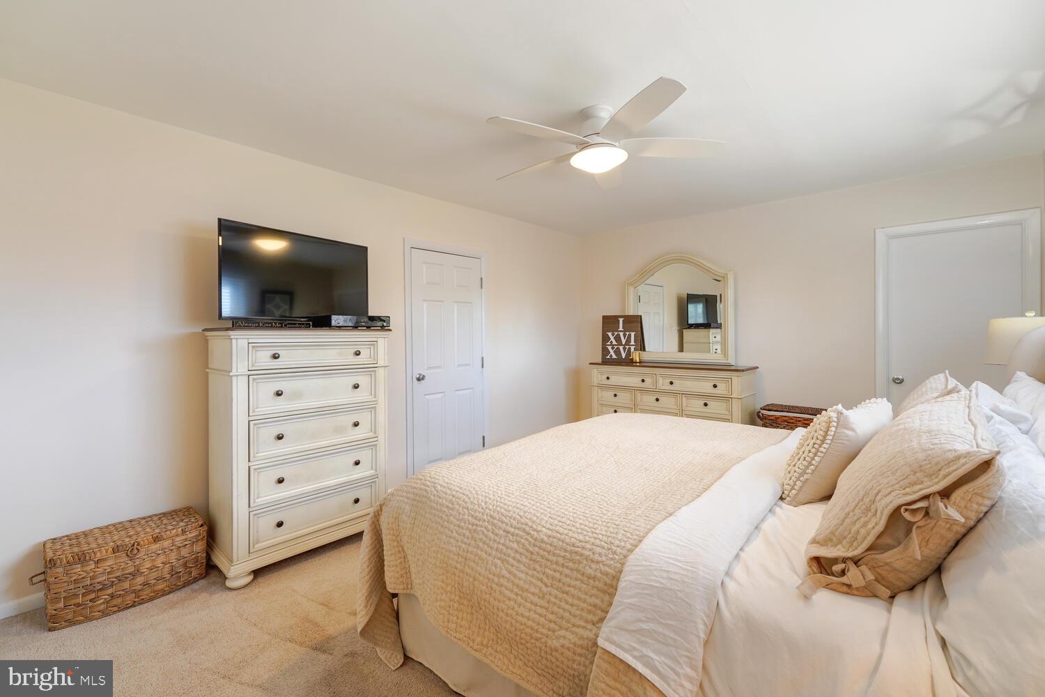 111 Holly Road Broomall, PA 19008 - Photo 18 of 37 Primary Bedroom