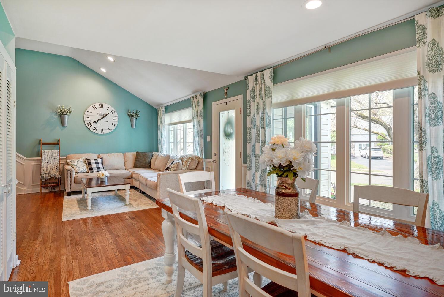 111 Holly Road Broomall, PA 19008 - Photo 8 of 37 Dining Room