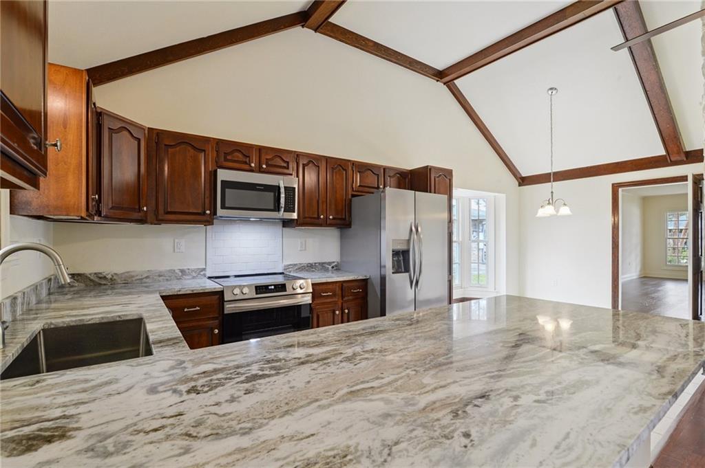 10128 Stacy Court River Ridge, LA 70123 - Photo 13 of 32