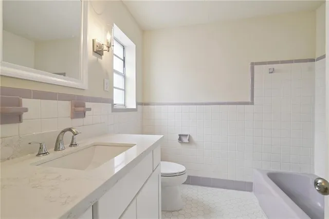 $499,000 | 10128 Stacy Court, River Ridge, LA 70123