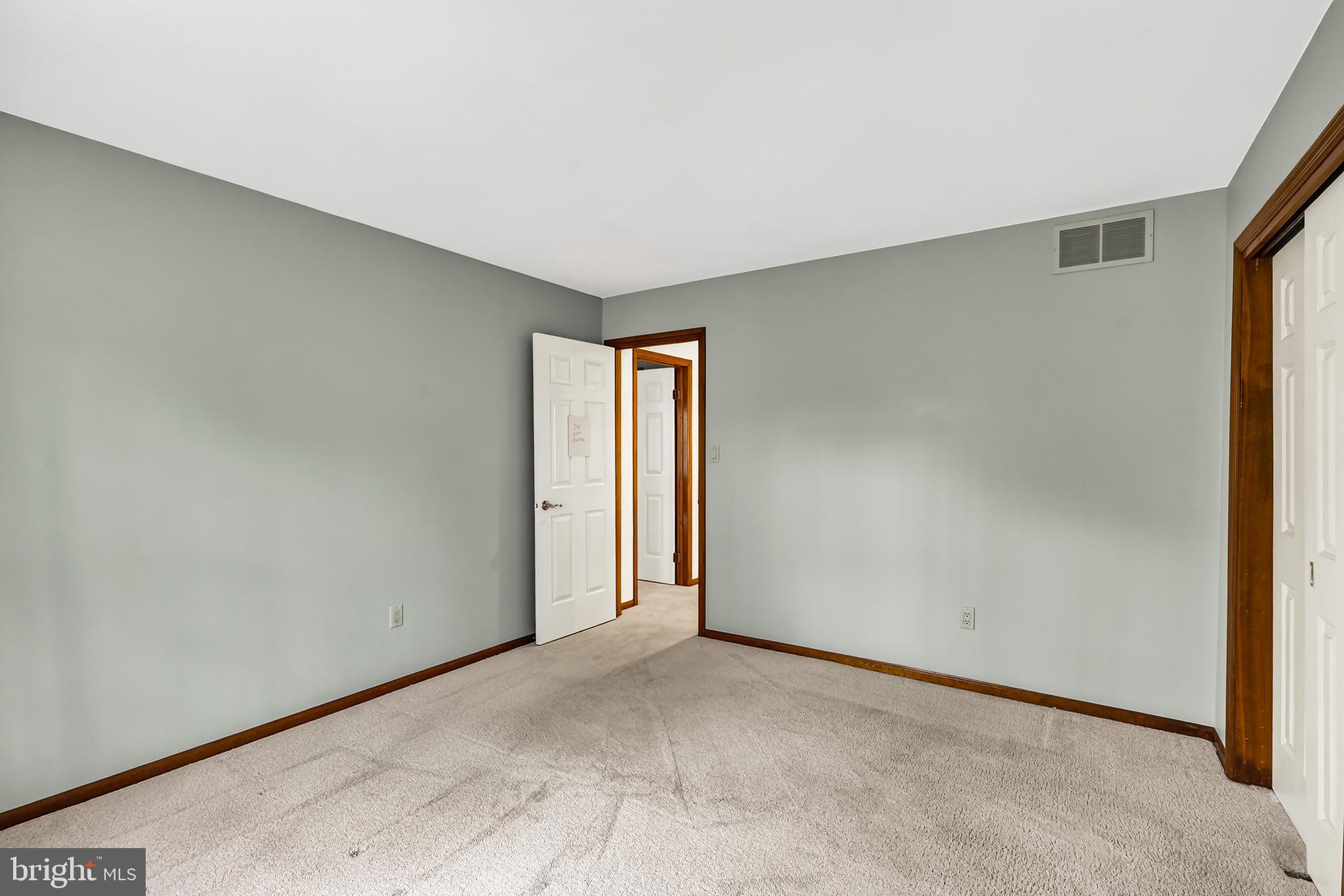 581 McKendimen Road Medford, NJ 08055 - Photo 26 of 34 Gallery Image 26