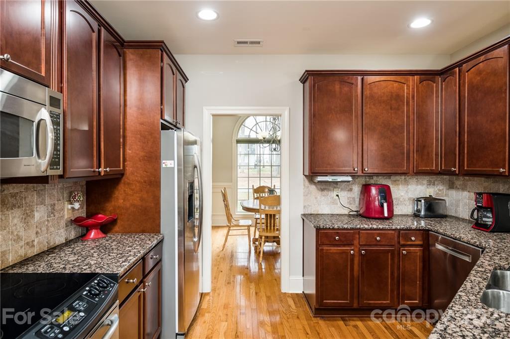 4129 Blair Road Maiden, NC 28650 - Photo 10 of 31 Gallery Image 10