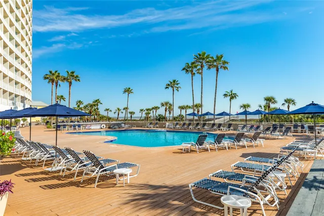 $475,000 | 1401 East Beach Drive, Unit 814, Galveston, TX 77550