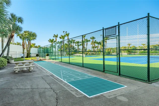 $475,000 | 1401 East Beach Drive, Unit 814, Galveston, TX 77550