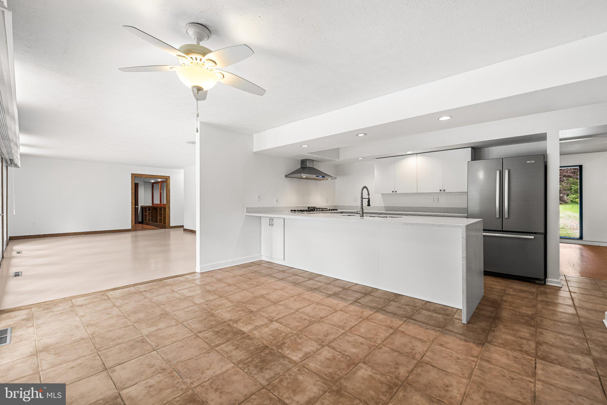 1502 Ameshire Road Lutherville-Timonium, MD 21093 - Photo 21 of 96 Kitchen