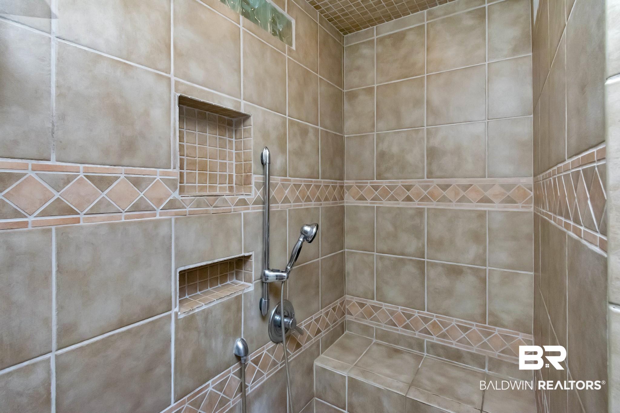 2608 Spring Hill Avenue Mobile, AL 36607 - Photo 22 of 36