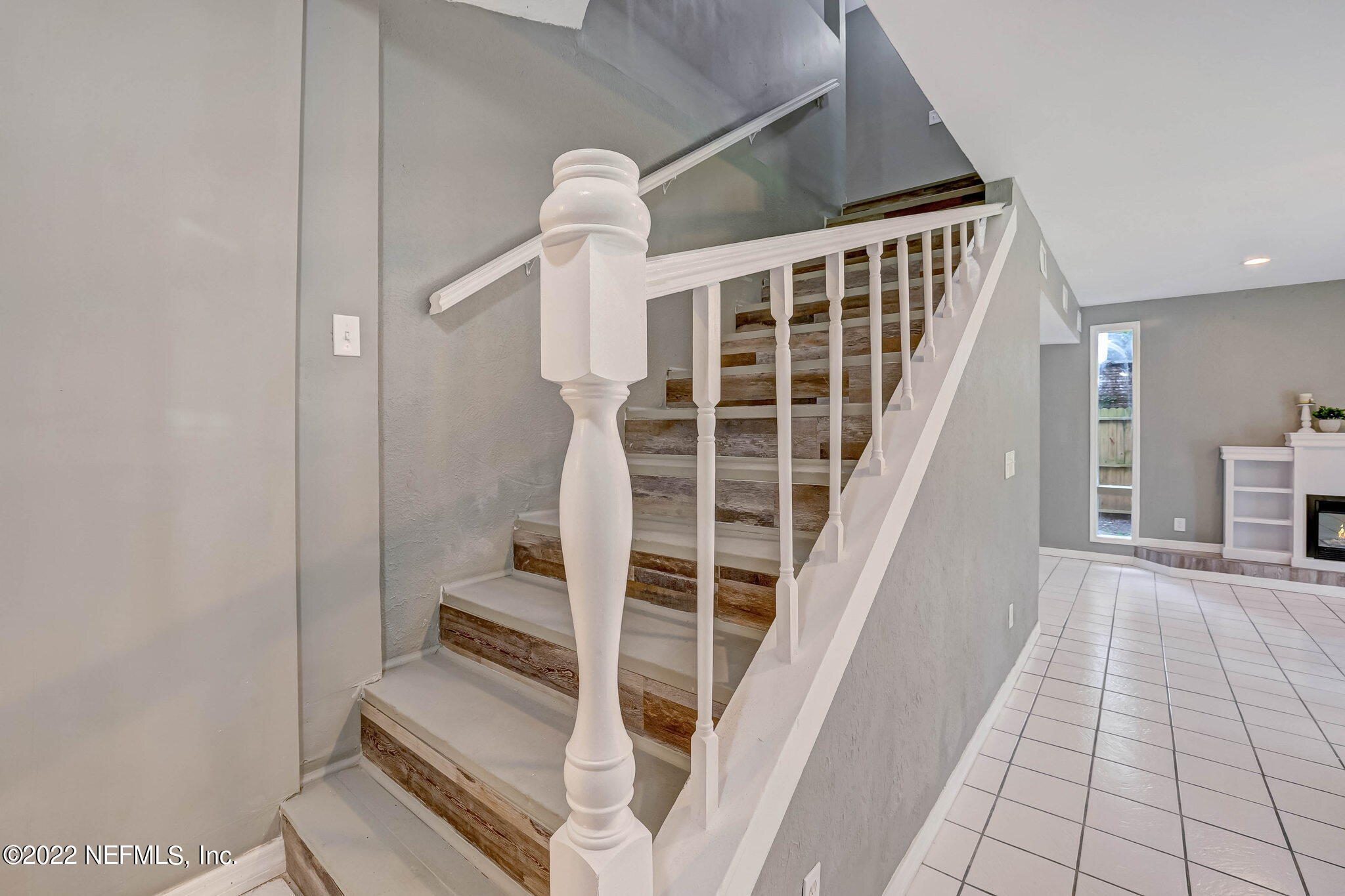 10570 Rutgers Road Jacksonville, FL 32218 - Photo 26 of 49 Staircase Upstairs