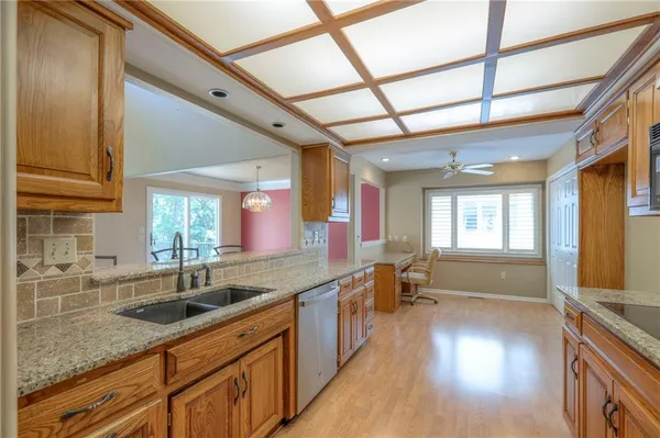 $284,900 | 8711 Crysler Avenue, Kansas City, MO 64138