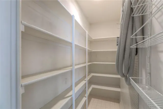 $299,900 | 8711 Crysler Avenue, Kansas City, MO 64138