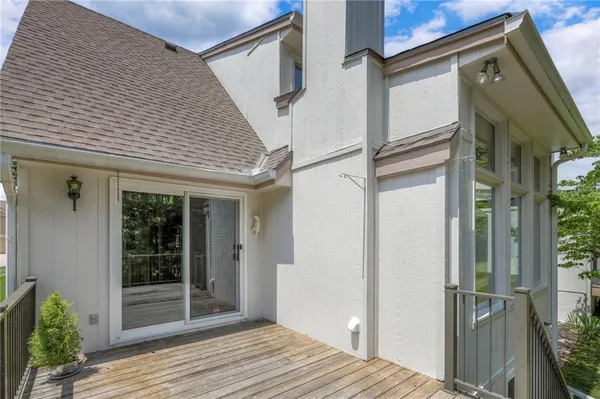 $284,900 | 8711 Crysler Avenue, Kansas City, MO 64138