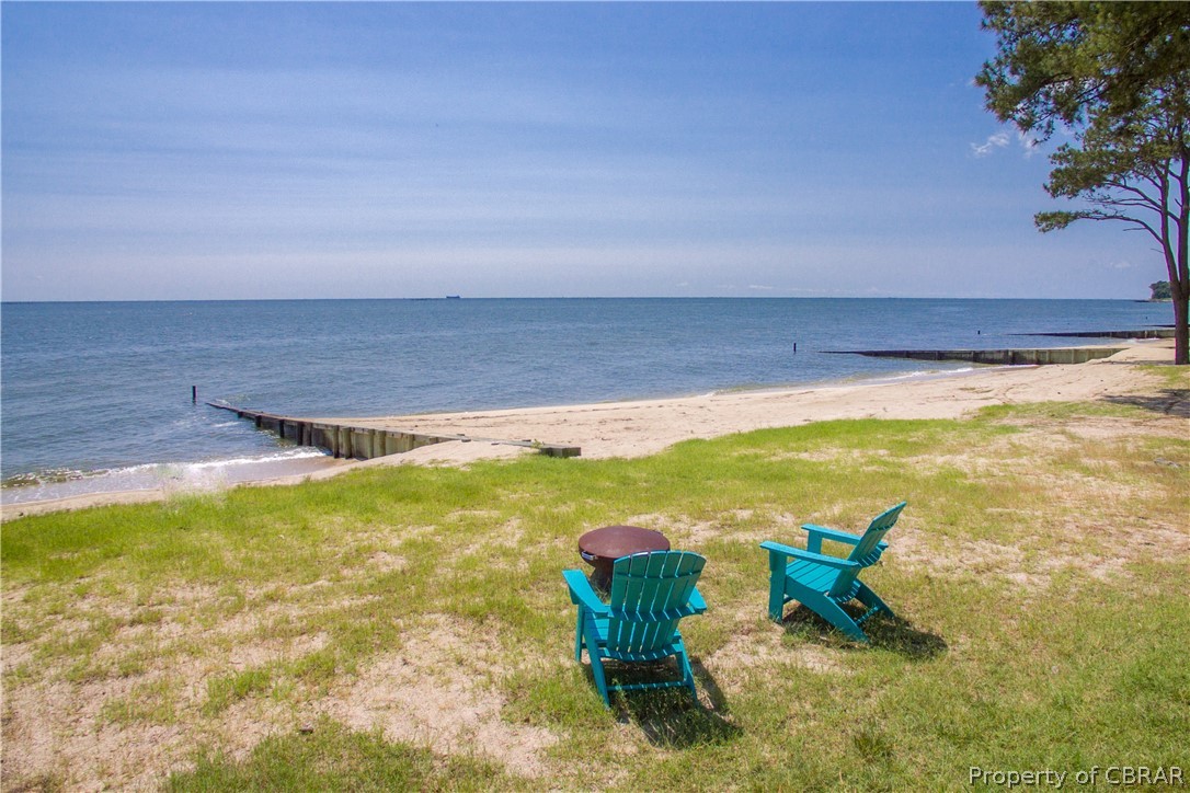 642 Tranquility Road Reedville, VA 22539 - Photo 10 of 49 Gallery Image 10