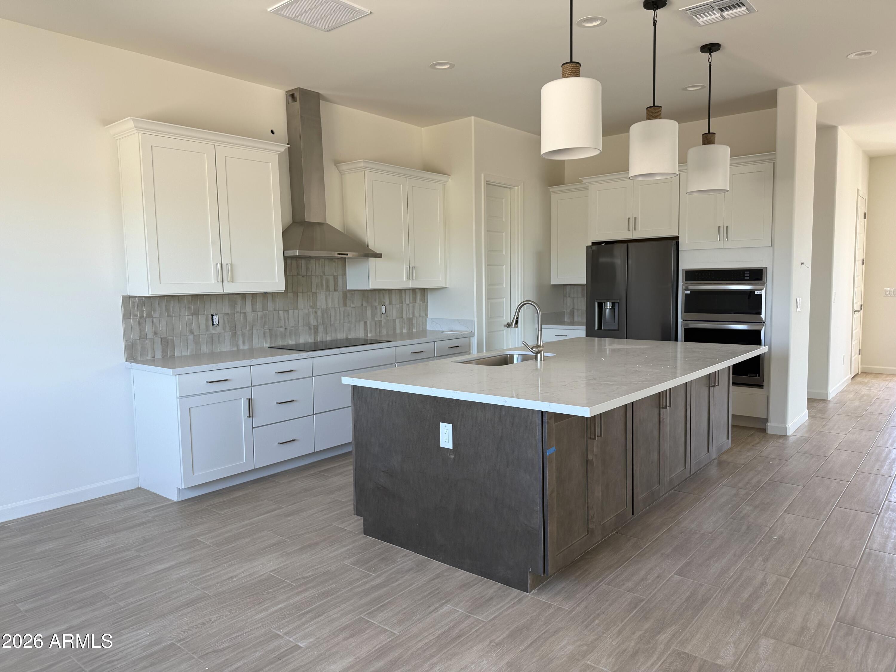 684 North Moon Road Apache Junction, AZ 85119 - Photo 8 of 12 IMG_0304