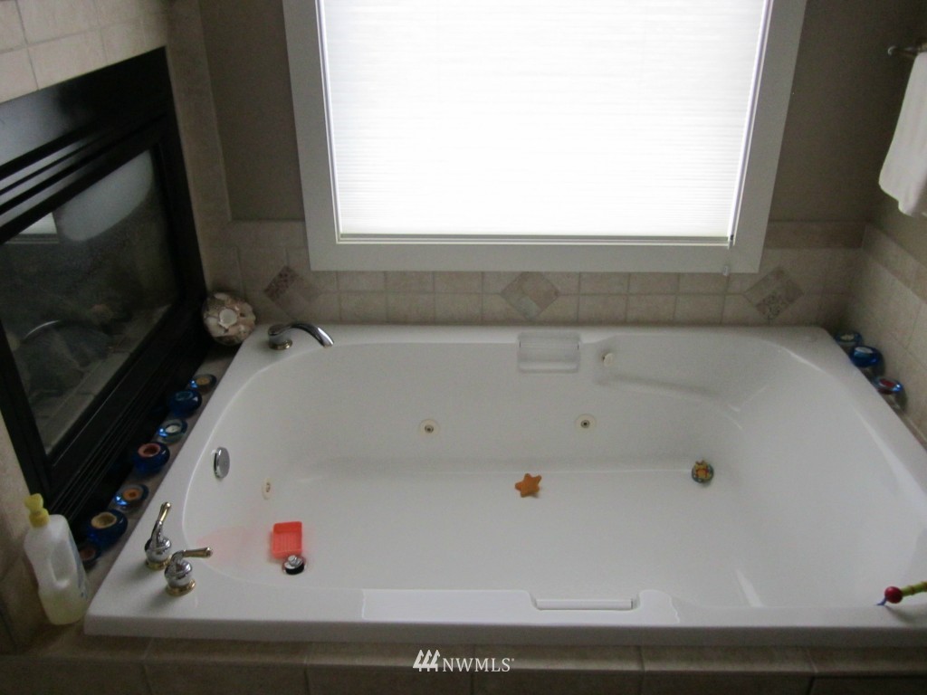 1222 North 31st Street Renton, WA 98056 - Photo 11 of 15 Gallery Image 11