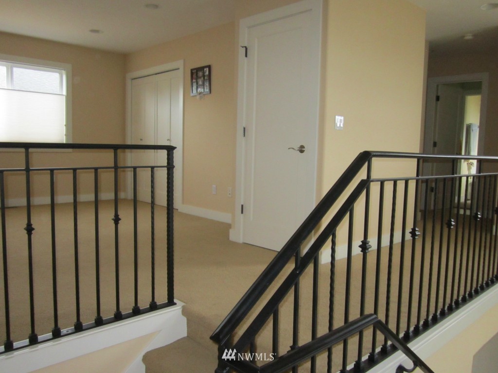 1222 North 31st Street Renton, WA 98056 - Photo 13 of 15 Gallery Image 13