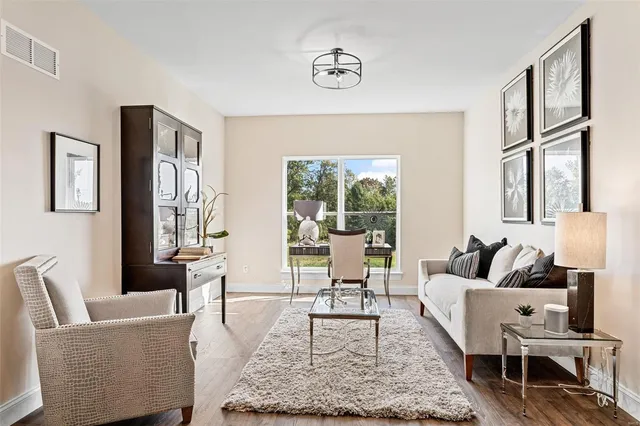 $438,860 | 6 Challenger (grand Columbia Ii) Court, O'Fallon, MO 63366