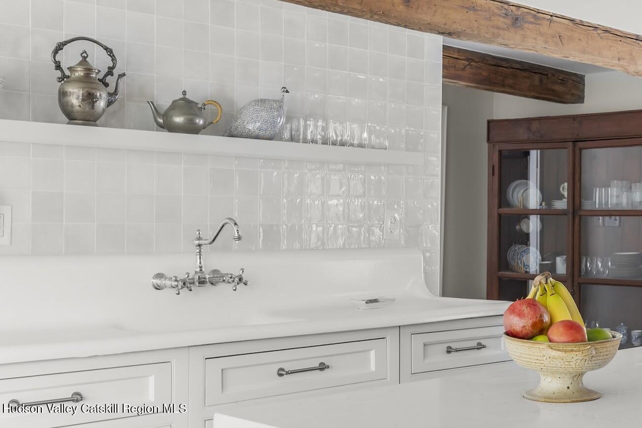 33 Broad Street Kinderhook, NY 12106 - Photo 18 of 83 20 - close-up of tile backsplash for dou