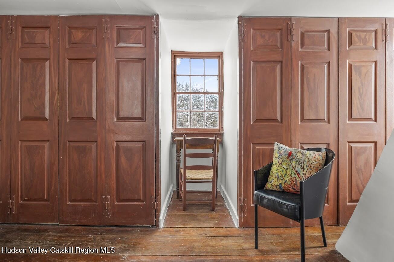 33 Broad Street Kinderhook, NY 12106 - Photo 35 of 83 37 - Front Bedroom with desk nook betwee