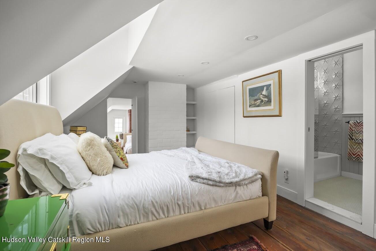 33 Broad Street Kinderhook, NY 12106 - Photo 47 of 76 45 - Fourth bedroom - view toward bath a