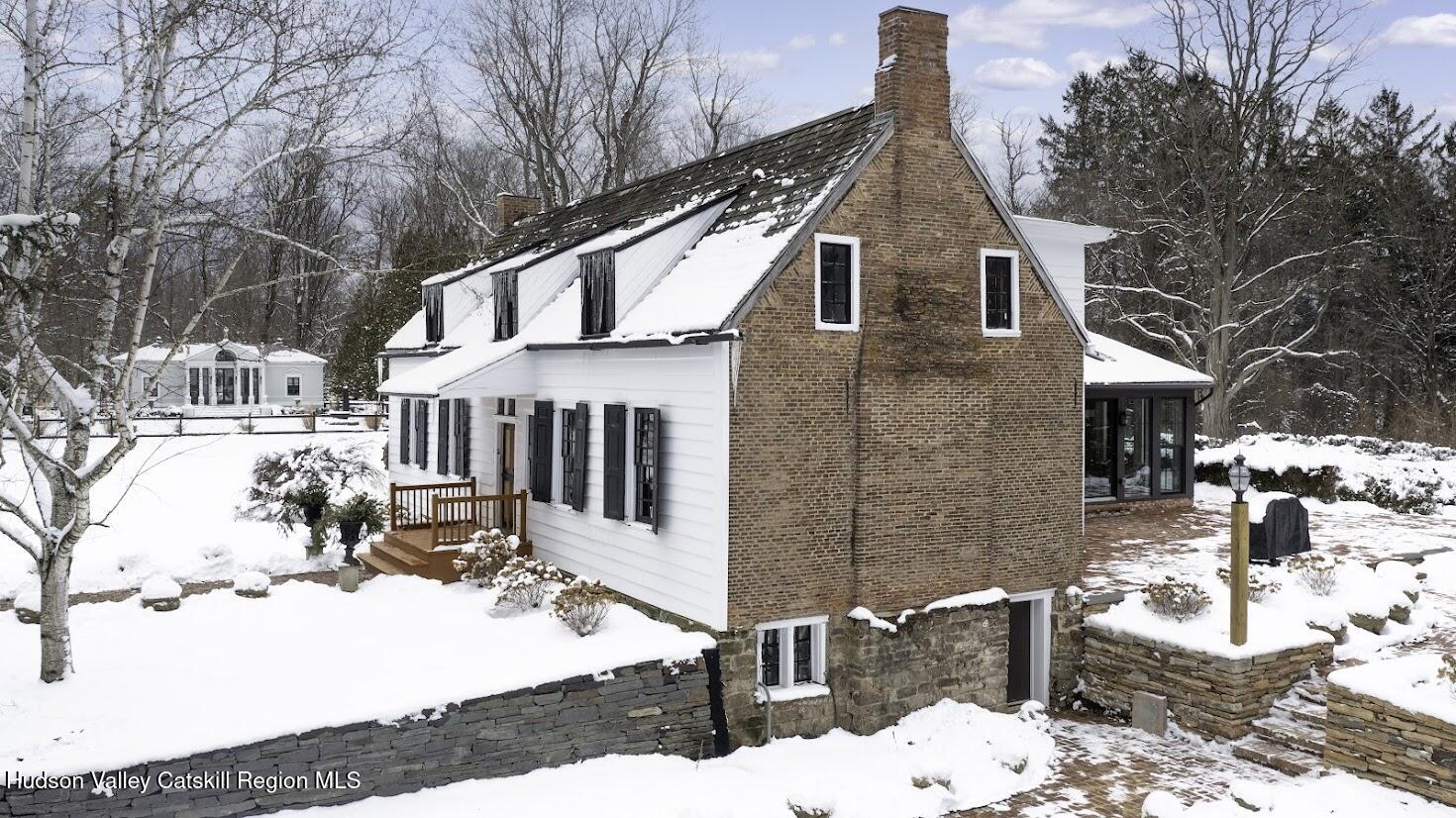 33 Broad Street Kinderhook, NY 12106 - Photo 77 of 83 75 - view towards pool house from side o