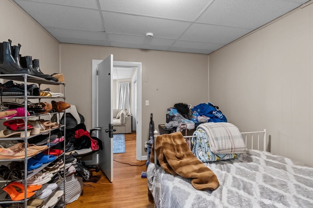 128 Cambridge Street Fall River, MA 02721 - Photo 12 of 42