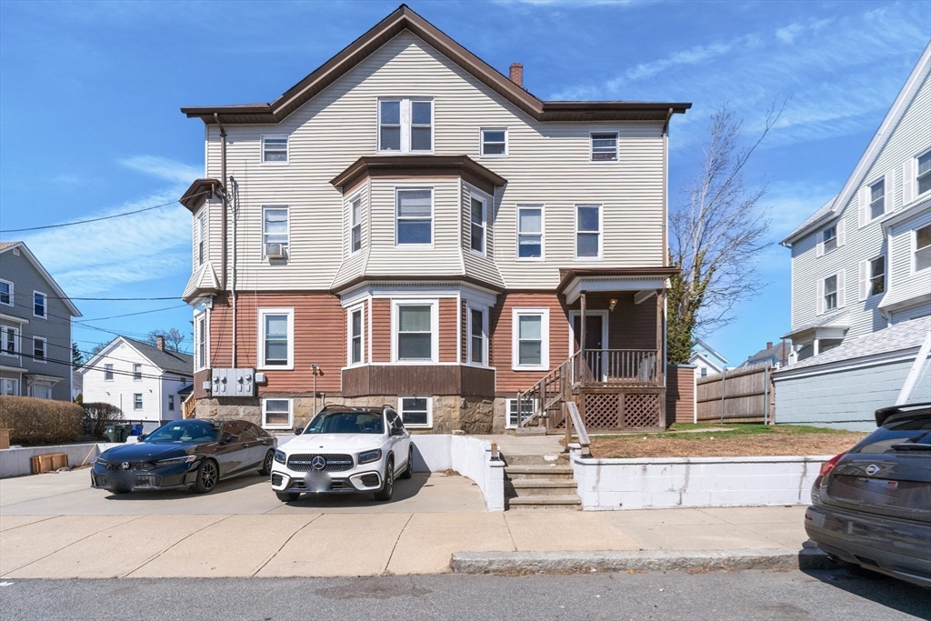 128 Cambridge Street Fall River, MA 02721 - Photo 2 of 42