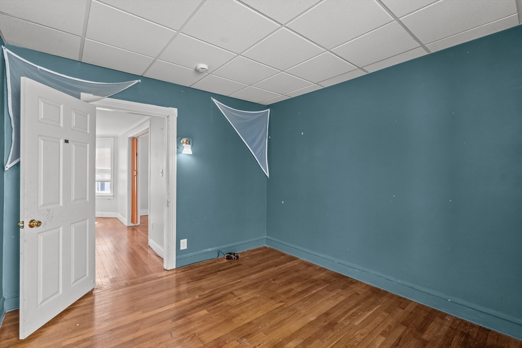 128 Cambridge Street Fall River, MA 02721 - Photo 26 of 42